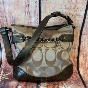 Coach Signature Chain Shoulder Bag/Crossbody